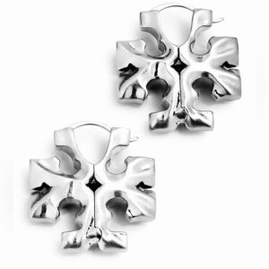 TORY BURCH SILVER ROXANNE HIDDEN HUGGIE LOGO HOOP EARRINGS